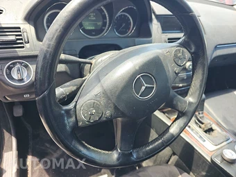 2011 Mercedes-Benz C 300 – miniatura 10