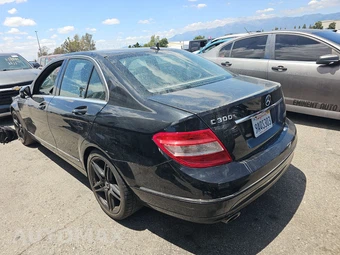 2011 Mercedes-Benz C 300 – miniatura 6
