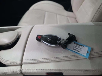 2011 Mercedes-Benz CL 63 AMG - miniatura 8