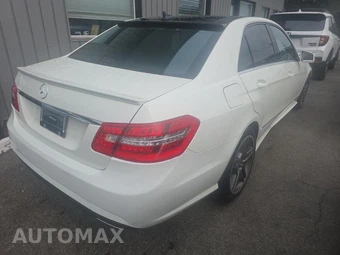 2011 Mercedes-Benz E 350 4MATIC Sedan – miniatura 4