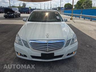 2011 Mercedes-Benz E 350 4MATIC Sedan – miniatura 2