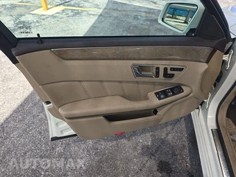 2011 Mercedes-Benz E 350 4MATIC Sedan – miniatura 9