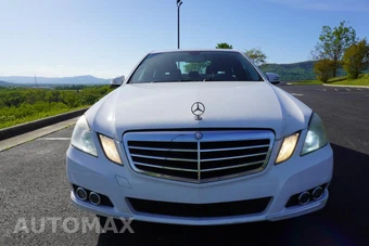2011 Mercedes-Benz E 350 4MATIC Sedan - miniatura 2