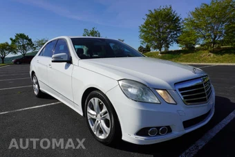 2011 Mercedes-Benz E 350 4MATIC Sedan - miniatura 3