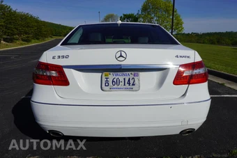 2011 Mercedes-Benz E 350 4MATIC Sedan - miniatura 6