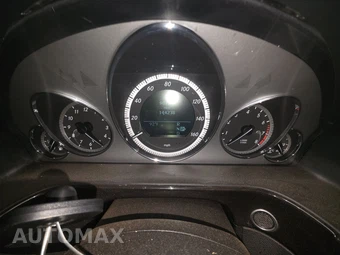 2011 Mercedes-Benz E 350 4MATIC Sedan - miniatura 12