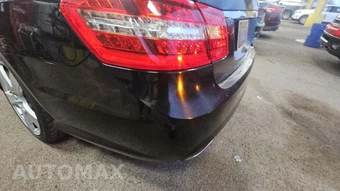 2011 Mercedes-Benz E 350 4MATIC Sedan - miniatura 21