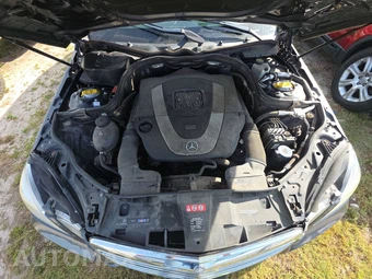 2011 Mercedes-Benz E 350 4MATIC Sedan – miniatura 15