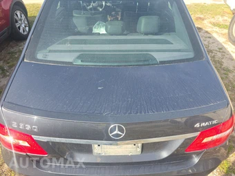 2011 Mercedes-Benz E 350 4MATIC Sedan – miniatura 16