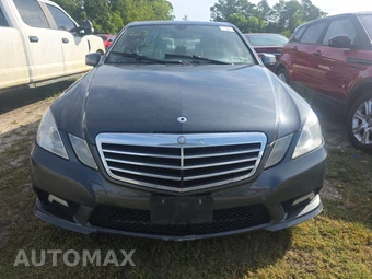 2011 Mercedes-Benz E 350 4MATIC Sedan – miniatura 2
