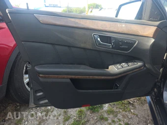 2011 Mercedes-Benz E 350 4MATIC Sedan – miniatura 9