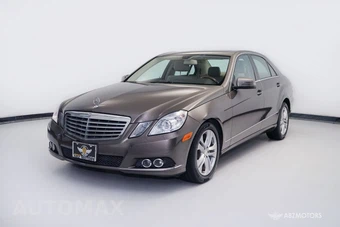 2011 Mercedes-Benz E 350 4MATIC Sedan - miniatura 2