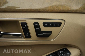 2011 Mercedes-Benz E 350 4MATIC Sedan - miniatura 21