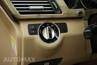 2011 Mercedes-Benz E 350 4MATIC Sedan - miniatura 22