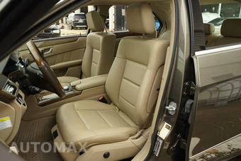 2011 Mercedes-Benz E 350 4MATIC Sedan - miniatura 8