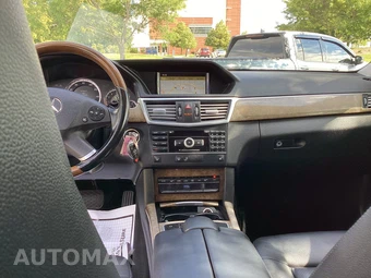 2011 Mercedes-Benz E 350 4MATIC Sedan – miniatura 13