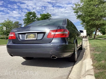 2011 Mercedes-Benz E 350 4MATIC Sedan – miniatura 8