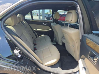 2011 Mercedes-Benz E 350 4MATIC Sedan - miniatura 13
