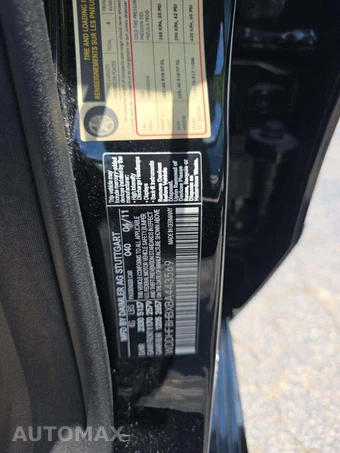 2011 Mercedes-Benz E 350 4MATIC Sedan - miniatura 2