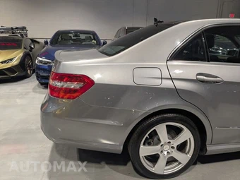 2011 Mercedes-Benz E 350 4MATIC Sedan - miniatura 10