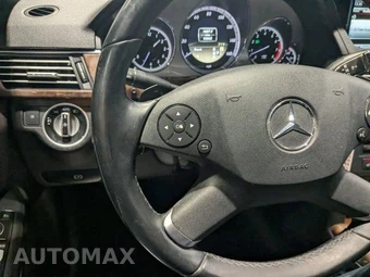 2011 Mercedes-Benz E 350 4MATIC Sedan - miniatura 29