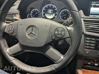 2011 Mercedes-Benz E 350 4MATIC Sedan - miniatura 30