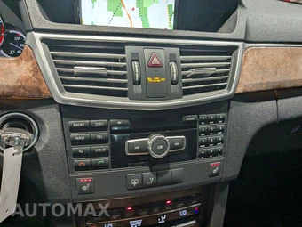 2011 Mercedes-Benz E 350 4MATIC Sedan - miniatura 33