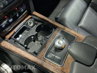 2011 Mercedes-Benz E 350 4MATIC Sedan - miniatura 35
