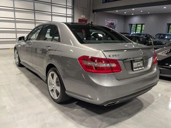 2011 Mercedes-Benz E 350 4MATIC Sedan - miniatura 7