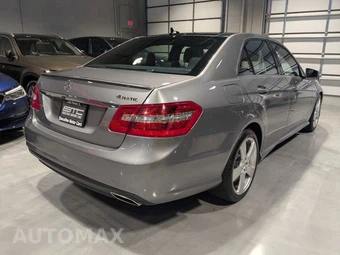 2011 Mercedes-Benz E 350 4MATIC Sedan - miniatura 9
