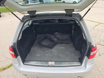 2011 Mercedes-Benz E 350 4MATIC Wagon - miniatura 11