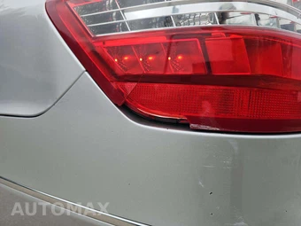 2011 Mercedes-Benz E 350 4MATIC Wagon - miniatura 23