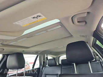 2011 Mercedes-Benz E 350 4MATIC Wagon - miniatura 8