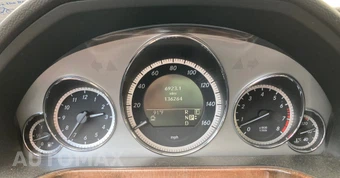 2011 Mercedes-Benz E 350 4MATIC Wagon – miniatura 9