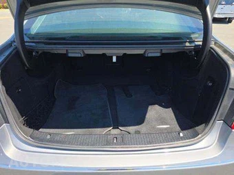 2011 Mercedes-Benz E 350 BlueTEC Sedan – miniatura 15