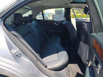 2011 Mercedes-Benz E 350 BlueTEC Sedan – miniatura 17