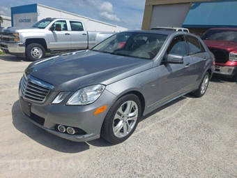 2011 Mercedes-Benz E 350 BlueTEC Sedan