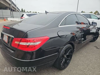 2011 Mercedes-Benz E 350 Coupe – miniatura 4
