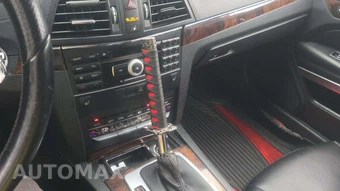 2011 Mercedes-Benz E 350 Coupe – miniatura 47