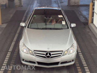 2011 Mercedes-Benz E 350 Coupe - miniatura 2