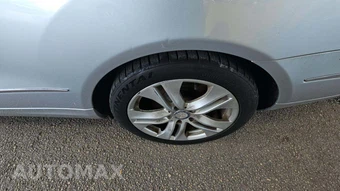 2011 Mercedes-Benz E 350 Coupe - miniatura 22
