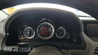 2011 Mercedes-Benz E 350 Coupe - miniatura 24