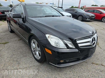 2011 Mercedes-Benz E 350 Coupe - miniatura 4