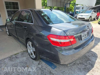 2011 Mercedes-Benz E 350 Sedan – miniatura 2