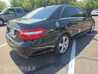 2011 Mercedes-Benz E 350 Sedan - miniatura 3