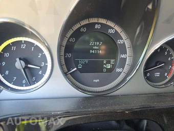 2011 Mercedes-Benz E 350 Sedan - miniatura 9