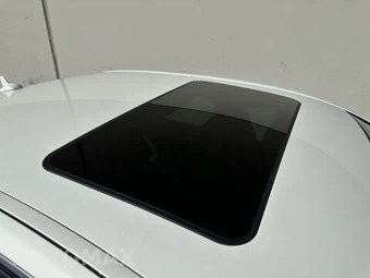 2011 Mercedes-Benz E 350 Sedan – miniatura 12