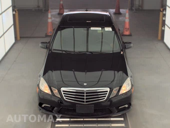 2011 Mercedes-Benz E 350 Sedan – miniatura 2