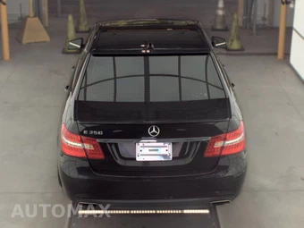 2011 Mercedes-Benz E 350 Sedan – miniatura 5
