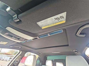 2011 Mercedes-Benz E 350 Sedan - miniatura 11